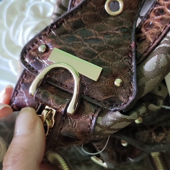 Jessica Simpson Brown Shoulder Bag - Picture 6 of 11